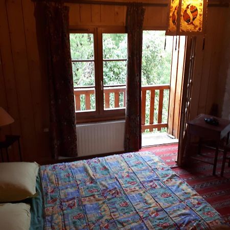 Bed and Breakfast Crouzet Exteriér fotografie